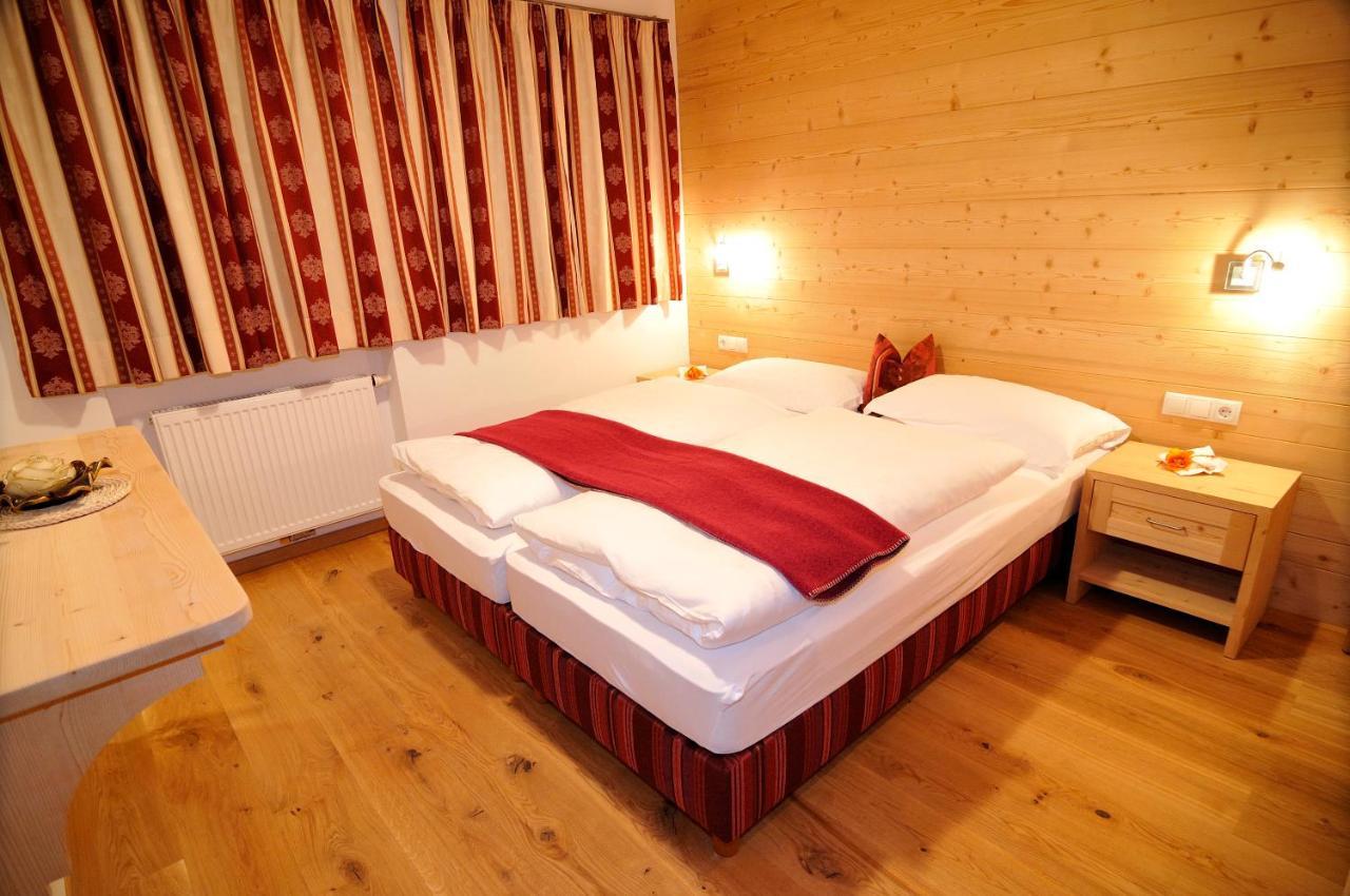 Chalet Regina เซลวาดีวัลการ์เดนา ภายนอก รูปภาพ