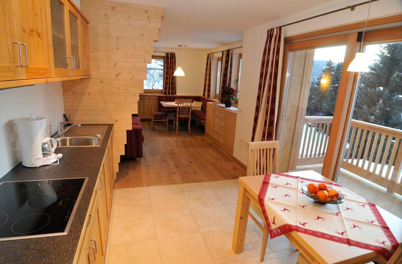 Chalet Regina เซลวาดีวัลการ์เดนา ภายนอก รูปภาพ