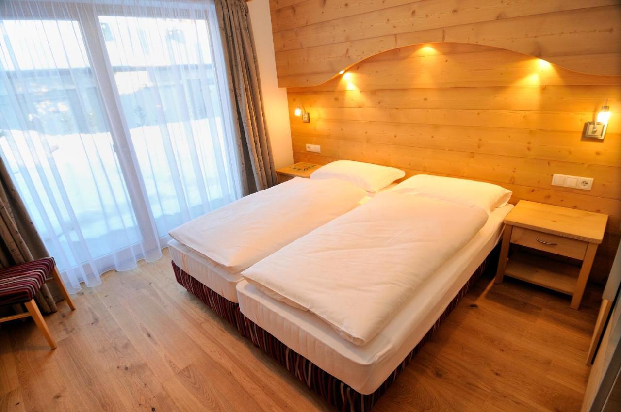 Chalet Regina เซลวาดีวัลการ์เดนา ภายนอก รูปภาพ